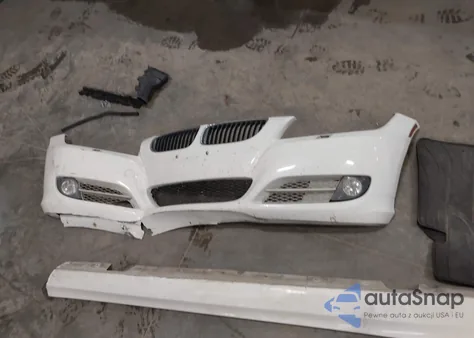 2011 BMW 335D D из США, поврежденный, VIN WBAPN7C59BA780705